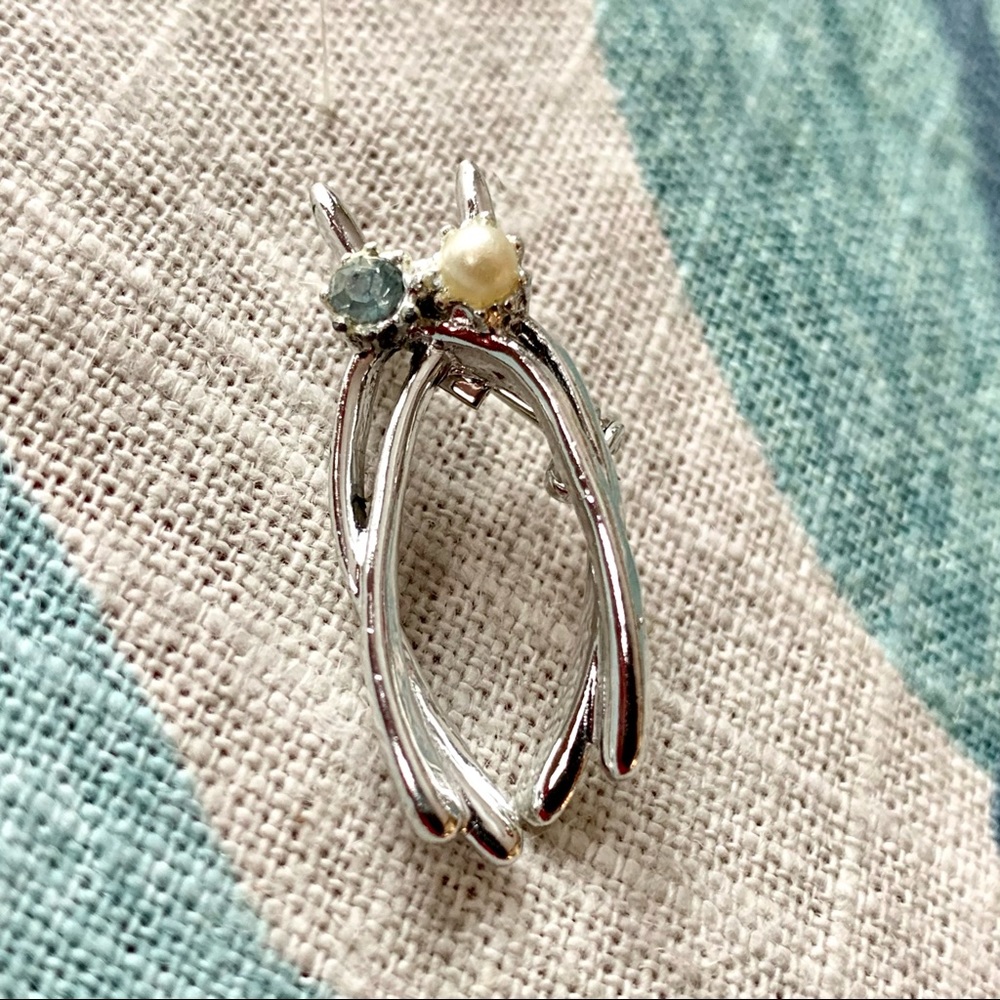 Lucky Wishbone Pin, Vintage Brooch, pearl, silver, blue crystal